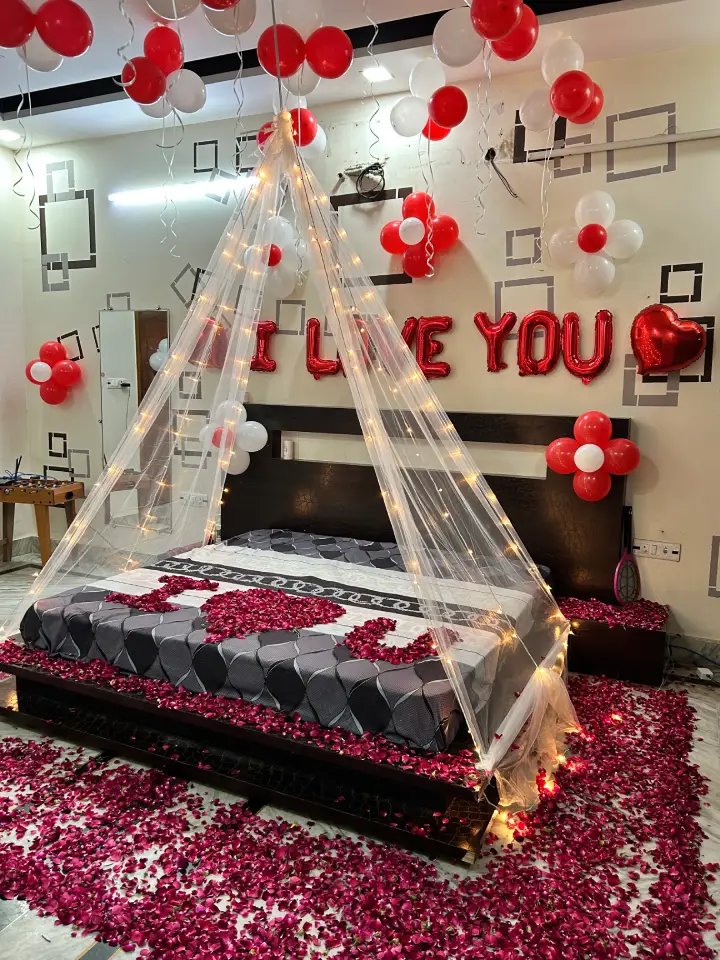 Romantic Canopy Setup